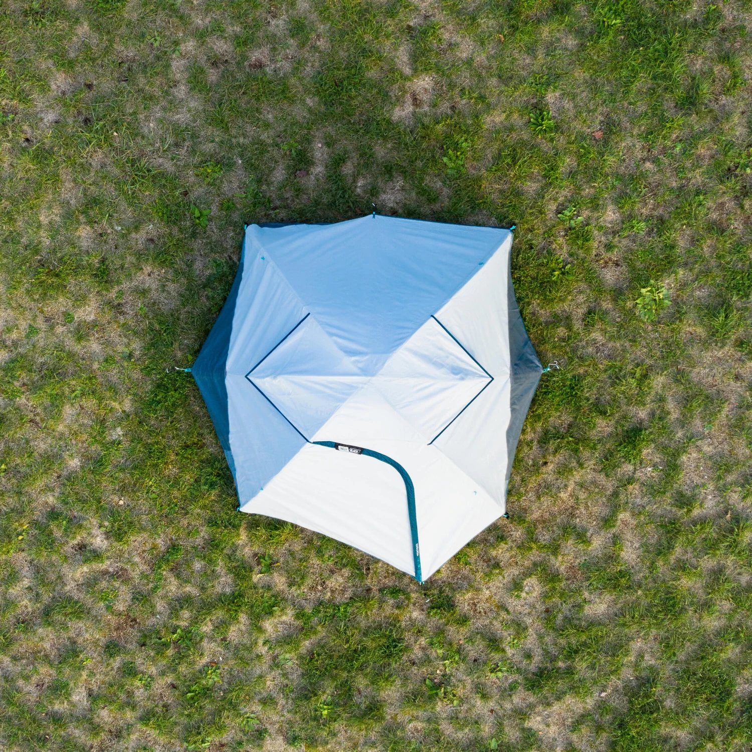 Quechua 3 Man Blackout Tent 10 Quechua 3 Man Blackout Tent - Image 8