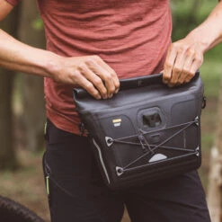 Riverside 3.5L Waterproof Handlebar Bag Bikepacking -Default Template 2 k2a150922c86acc1cda5dd7fcecb41335