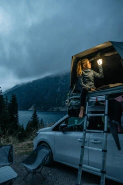 Quechua INFLATABLE ROOF TENT MH900 FRESH & BLACK 2 PERSON -Default Template 2 k2b48ce94f6facda1604041d474506d21