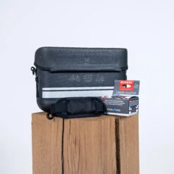 Riverside 7L Touring Waterproof Handlebar Bag IPX4 -Default Template 2 ka4033c6c5d2734dff59945741e99b270