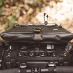 Riverside 3.5L Waterproof Handlebar Bag Bikepacking -Default Template 2 kd810735268286514c8af9849d80c16d4